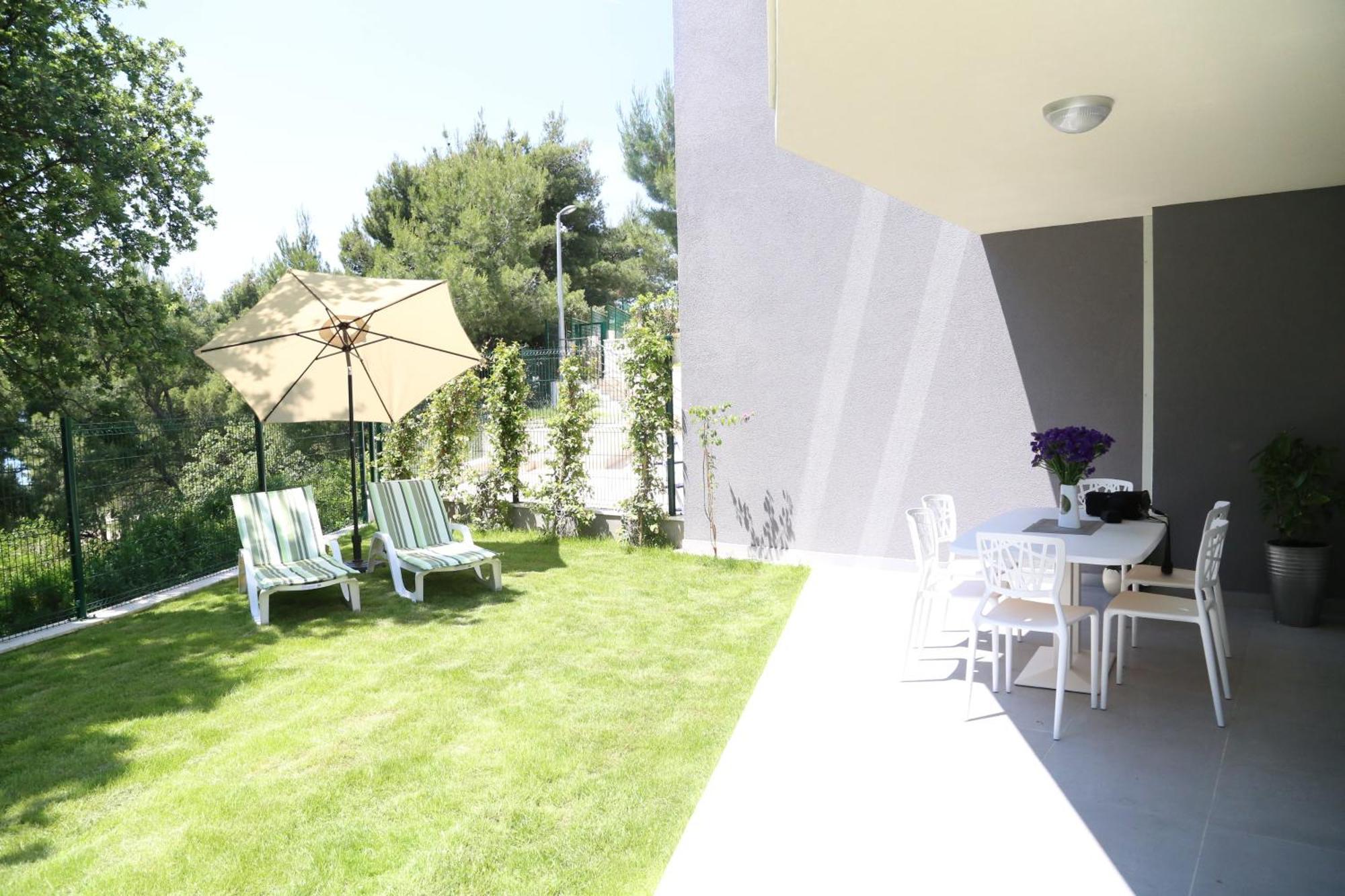 פודסטראנה Beach Apartments Dumicic חדר תמונה