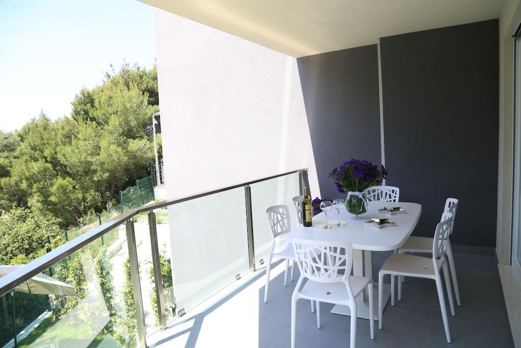 פודסטראנה Beach Apartments Dumicic מראה חיצוני תמונה